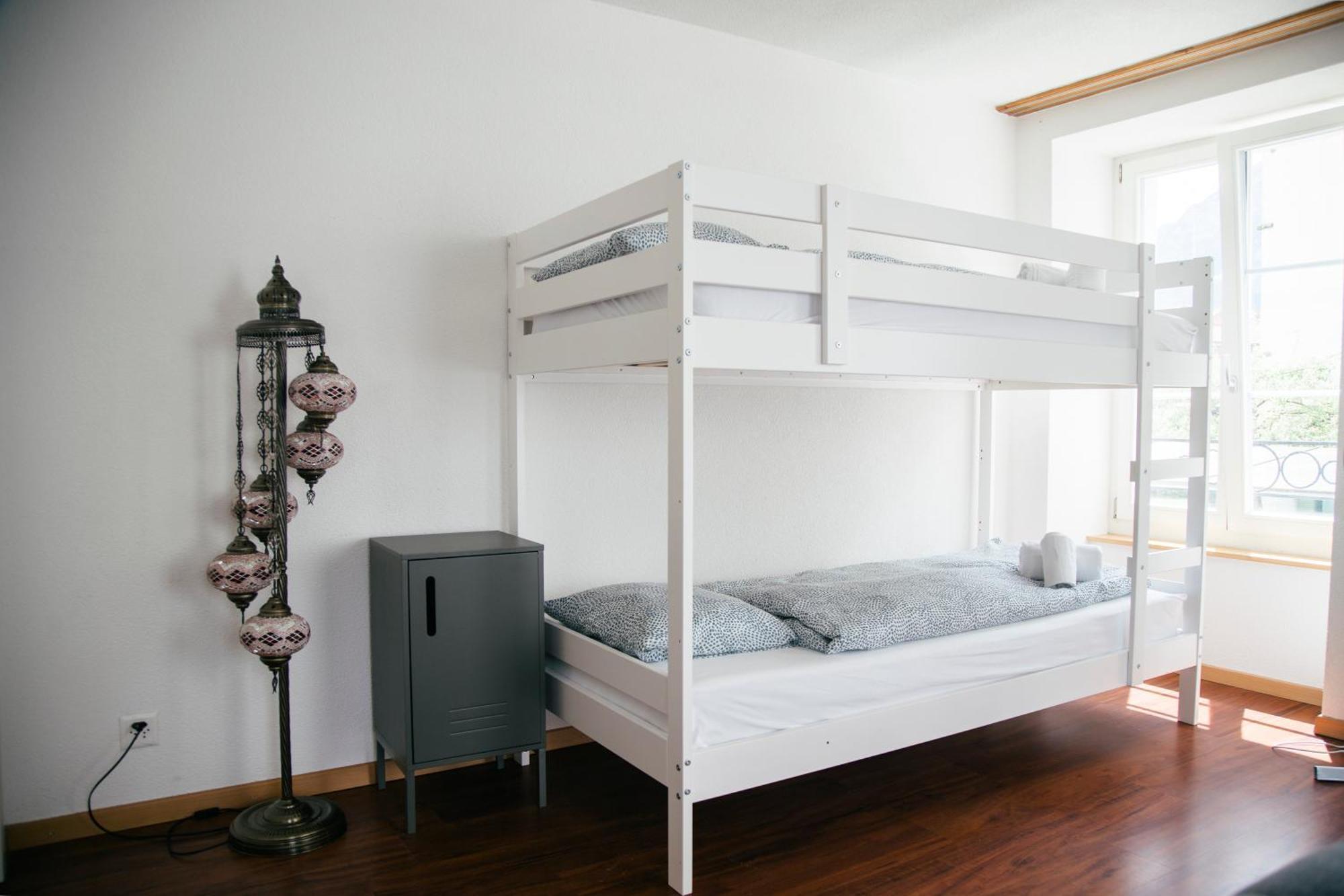 Nimbuzzz Apartments Unterseen Εξωτερικό φωτογραφία