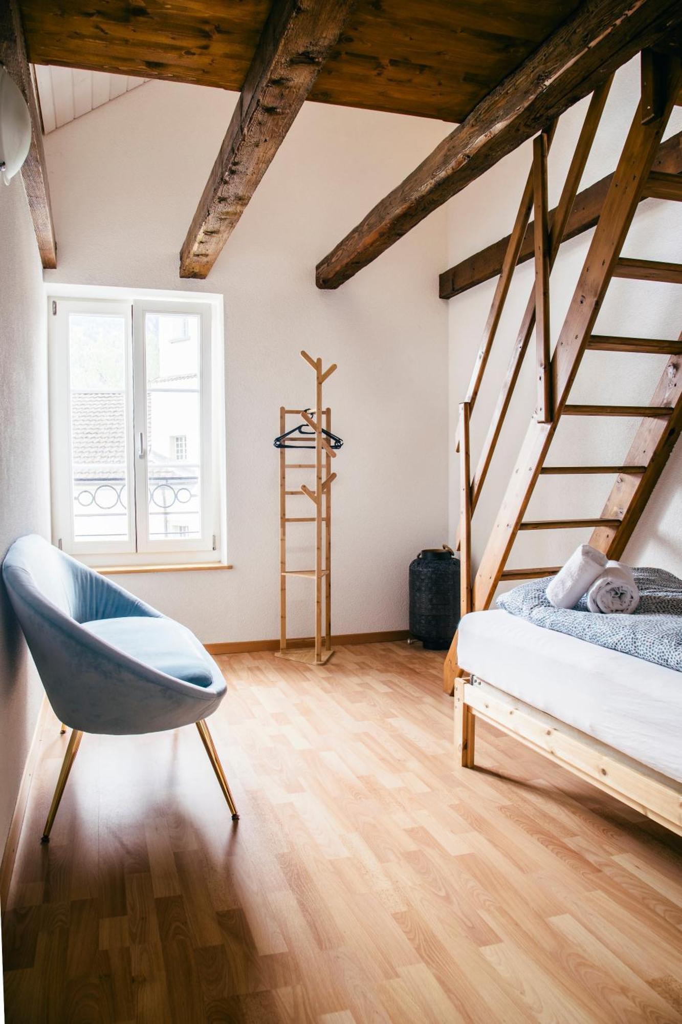 Nimbuzzz Apartments Unterseen Εξωτερικό φωτογραφία