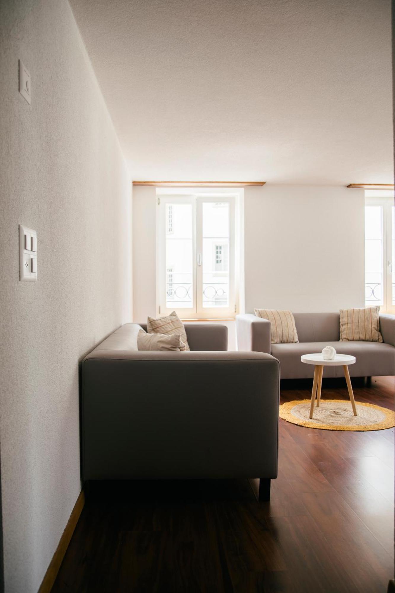 Nimbuzzz Apartments Unterseen Δωμάτιο φωτογραφία