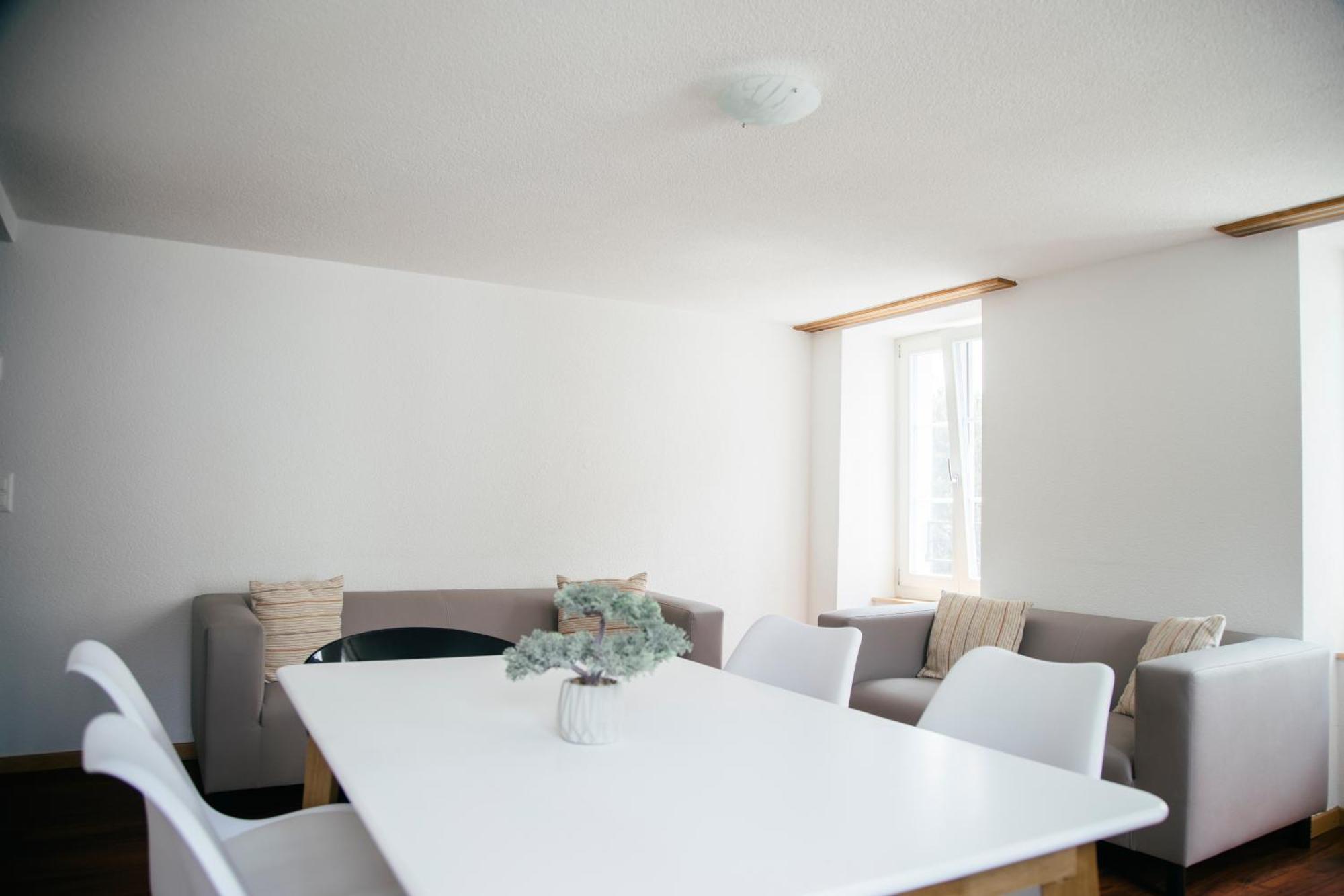 Nimbuzzz Apartments Unterseen Εξωτερικό φωτογραφία